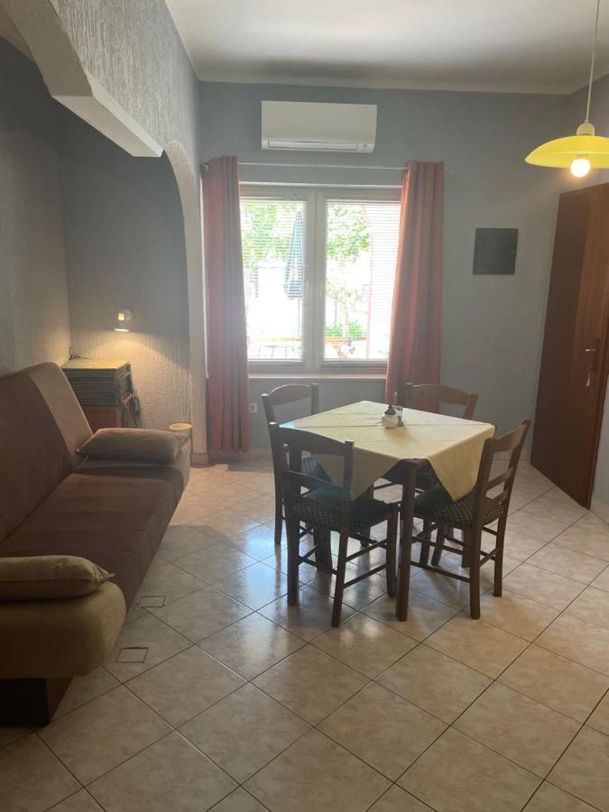 Apartmani Nina Цриквеница Экстерьер фото